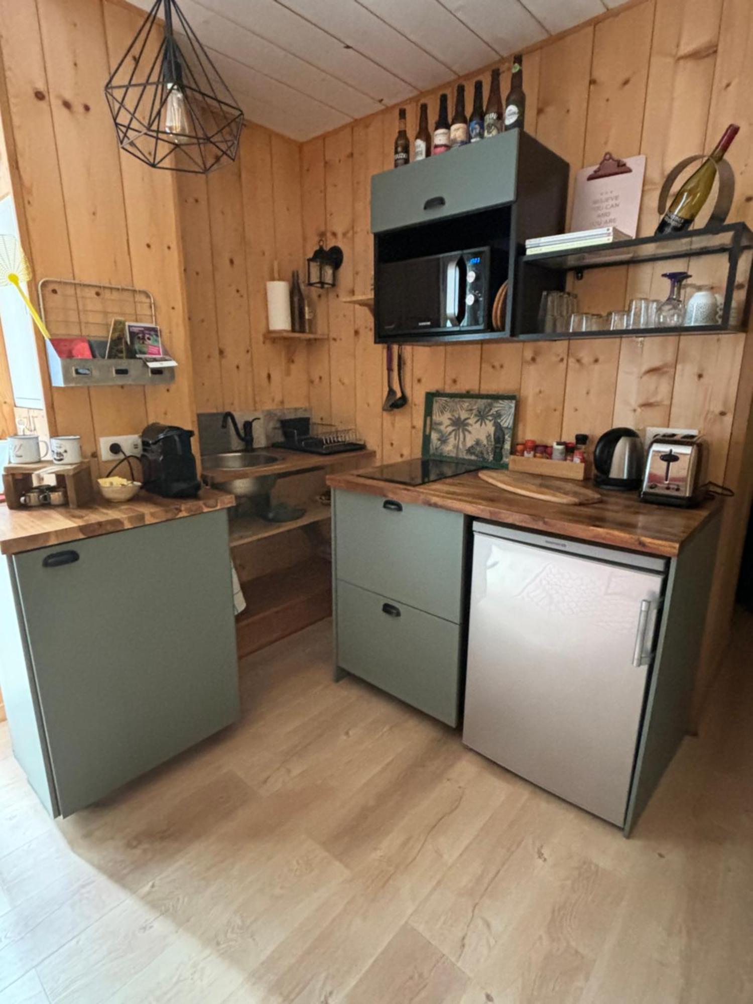 La Wodapalousa, Surf & Crossfit Guesthouse, 800M From Beach ビダール エクステリア 写真